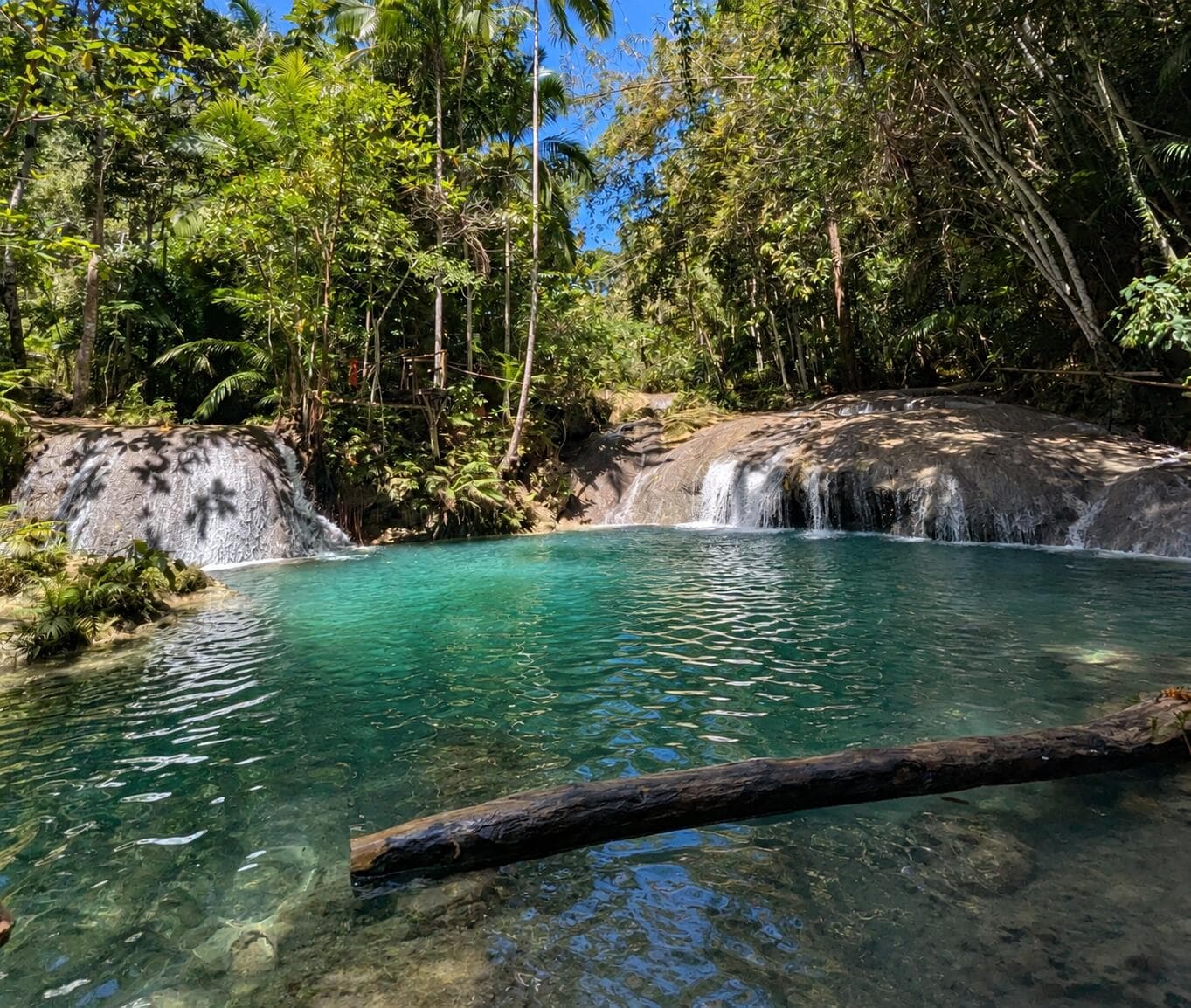Kawasan Falls in Lazi, Siquijor